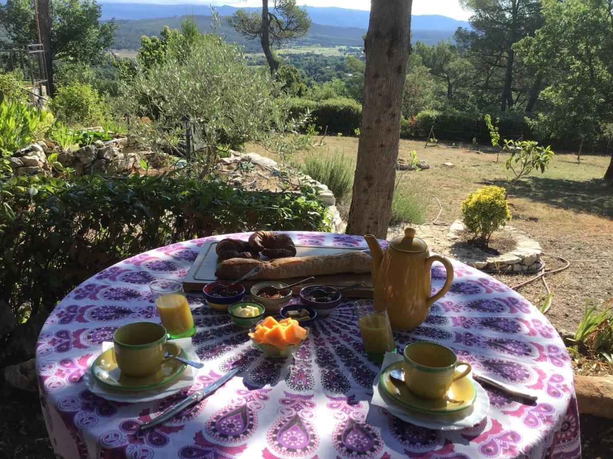 Bed and Breakfast Crazy Foxy Retreats Fox-Amphoux Exteriér fotografie